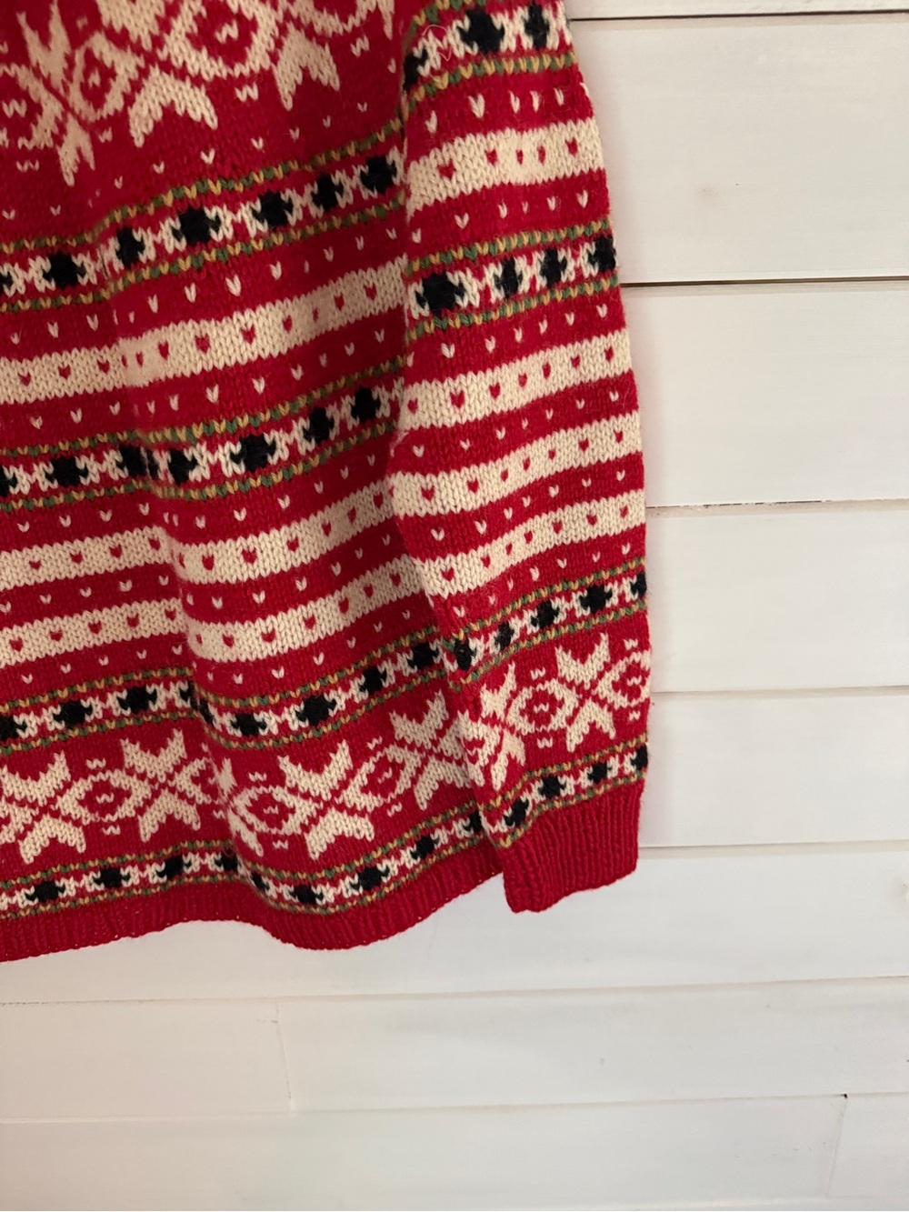 Vintage Hand Knit in Norway Sweater Women Sz M/L Red Pure Wool Fair Isle Nordic - Picture 3 of 6